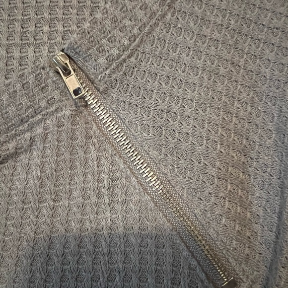 Maurices Plus Size Solid Thermal Side Zipper Sweater, 2X - Picture 5 of 8